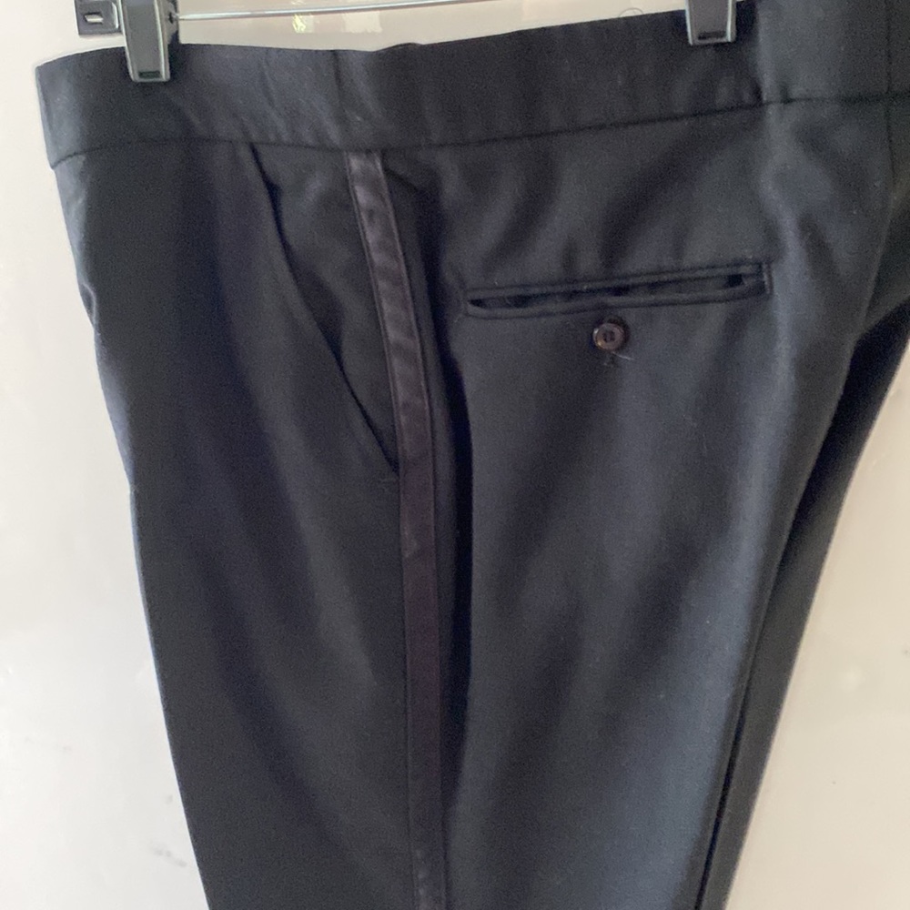 Men TUXEDO PANT with black satin side stripe W32R, two front, two back pockets